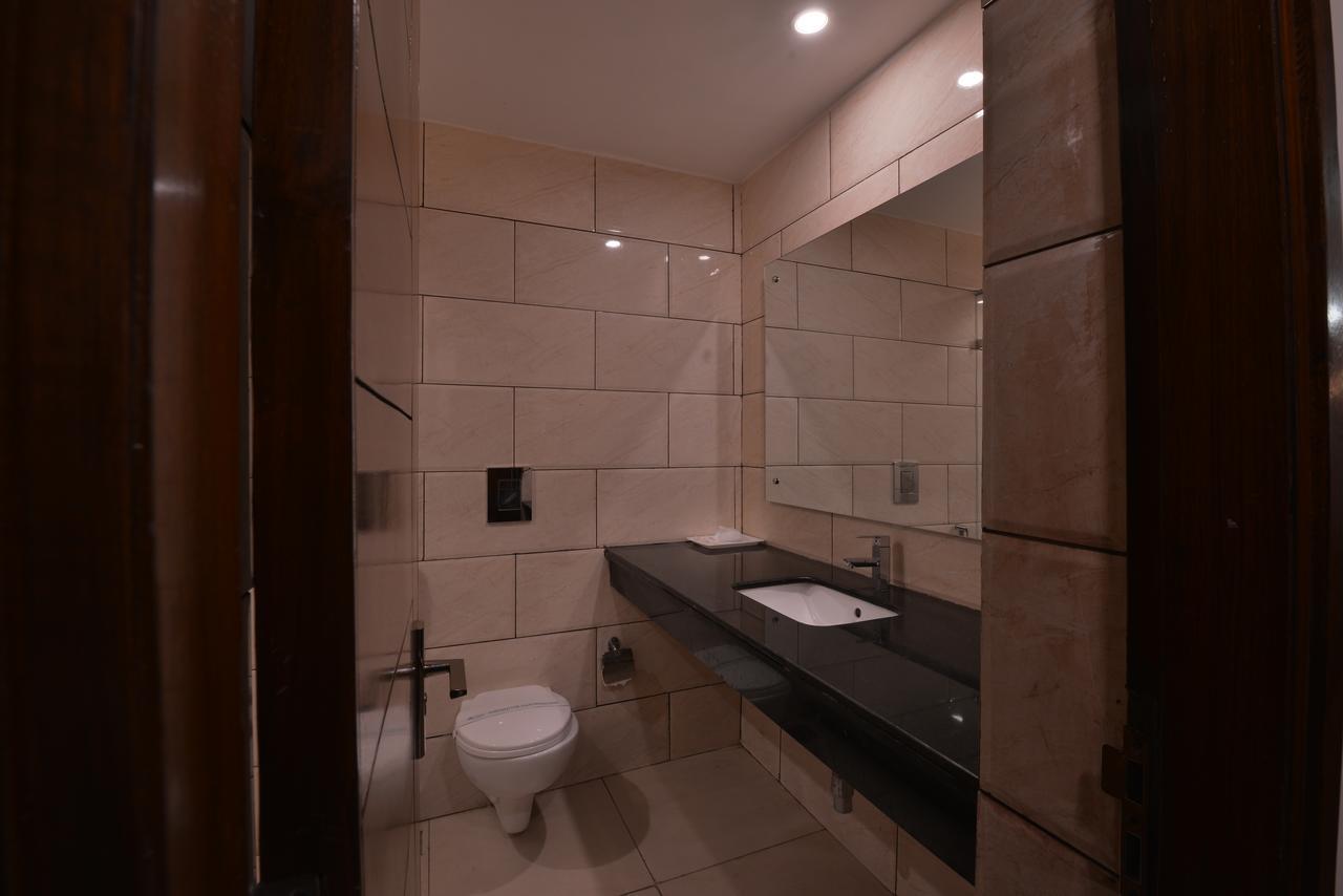 Hotel North Park Панчкула Екстер'єр фото
